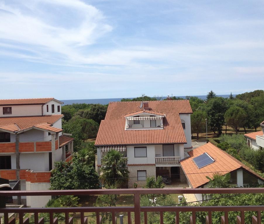 Mirela Apartment
