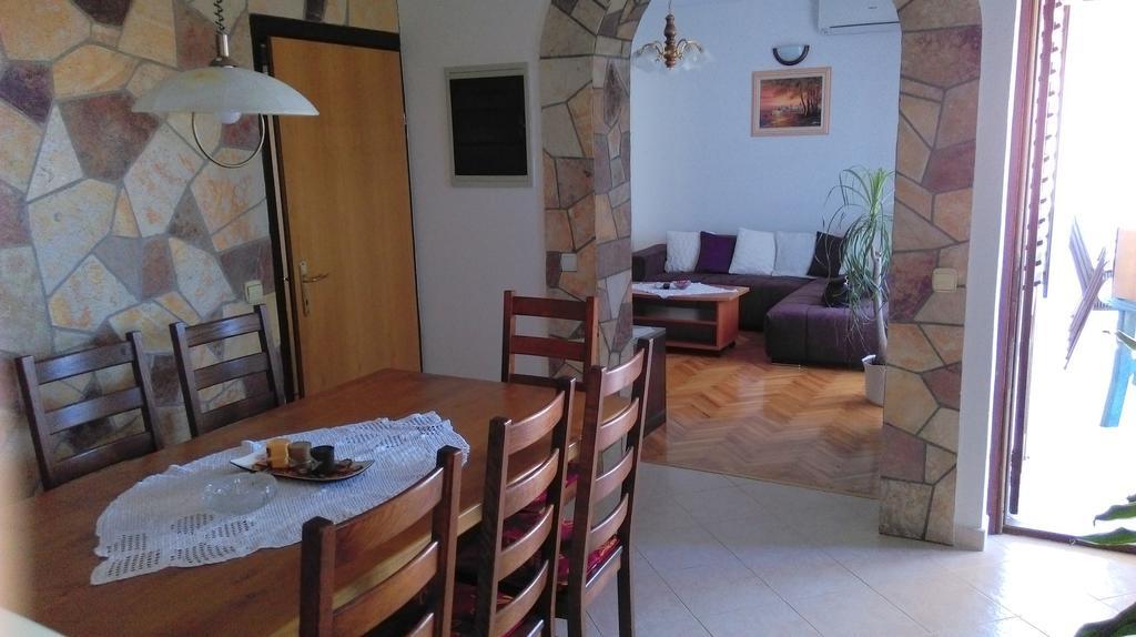 Mirela Apartment Porec