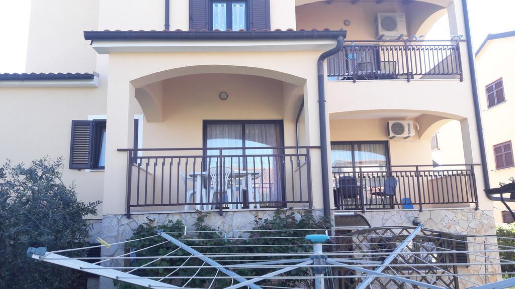 Mirela Apartment Porec